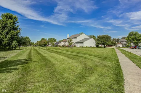 6768 Lexington Circle Zionsville IN 46077