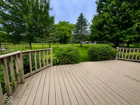 6134 Creekbend Boulevard Indianapolis IN 46217