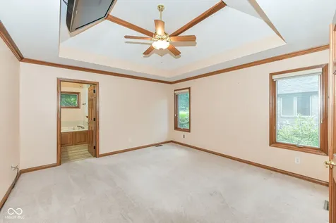 6134 Creekbend Boulevard Indianapolis IN 46217