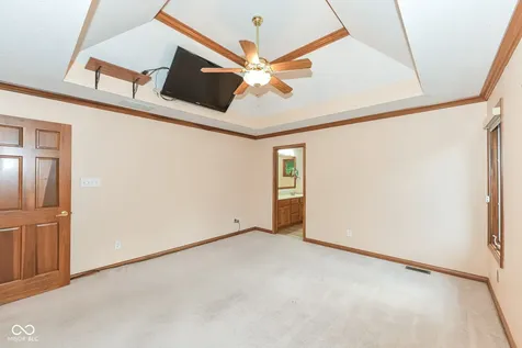 6134 Creekbend Boulevard Indianapolis IN 46217