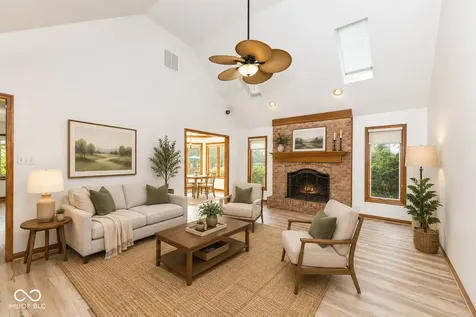 6134 Creekbend Boulevard Indianapolis IN 46217