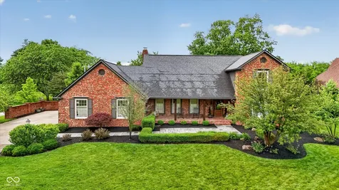 2380 Woodsway Drive Greenwood IN 46143