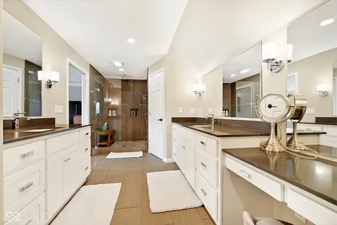 2380 Woodsway Drive Greenwood IN 46143