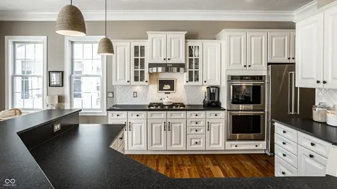 8071 Hopkins Lane Indianapolis IN 46250