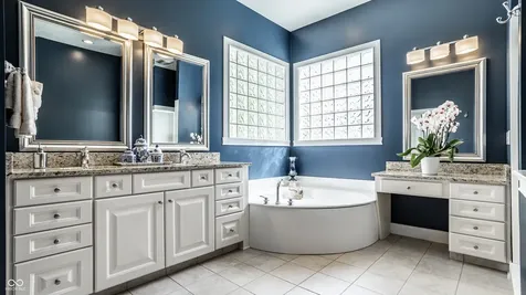 8071 Hopkins Lane Indianapolis IN 46250