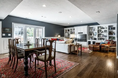 8071 Hopkins Lane Indianapolis IN 46250