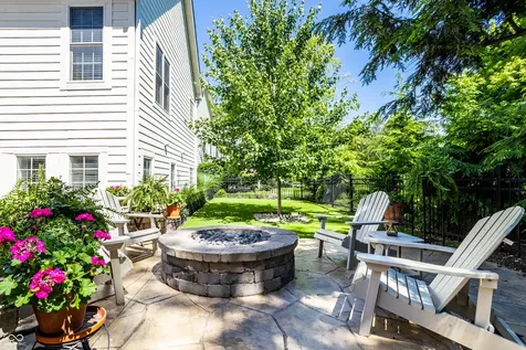 8071 Hopkins Lane Indianapolis IN 46250