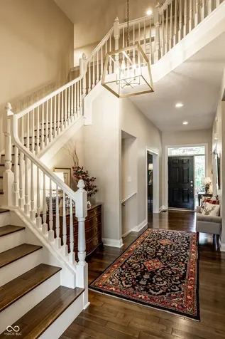 8071 Hopkins Lane Indianapolis IN 46250