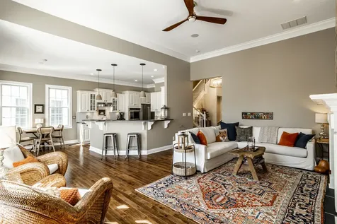 8071 Hopkins Lane Indianapolis IN 46250