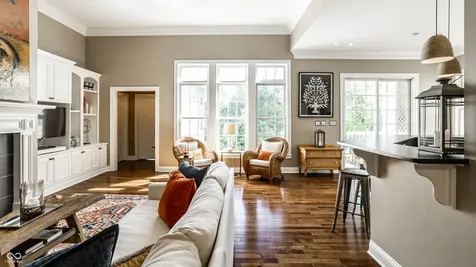 8071 Hopkins Lane Indianapolis IN 46250