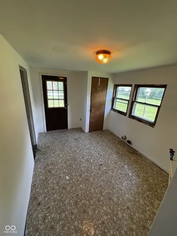 921 N 12th Street Elwood IN 46036