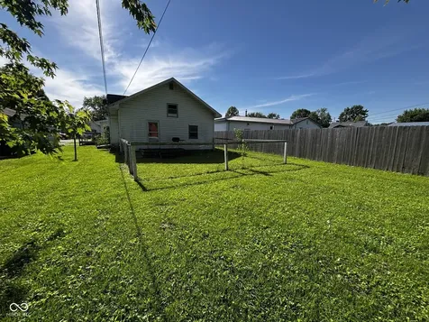 921 N 12th Street Elwood IN 46036