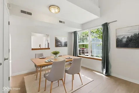 11535 Perkins Street Carmel IN 46032