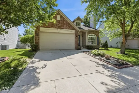 11535 Perkins Street Carmel IN 46032