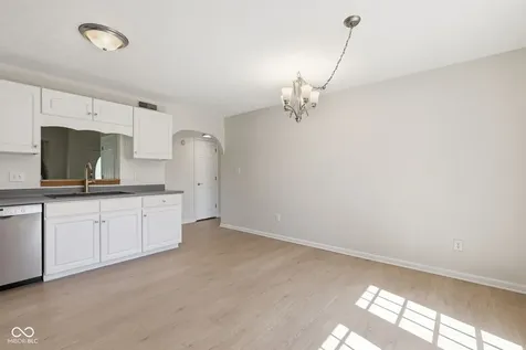 11535 Perkins Street Carmel IN 46032