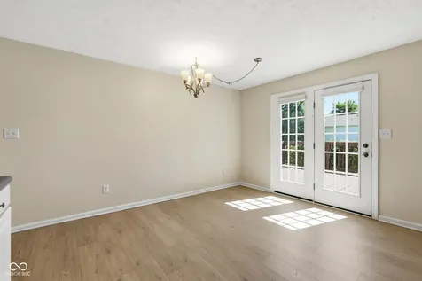 11535 Perkins Street Carmel IN 46032