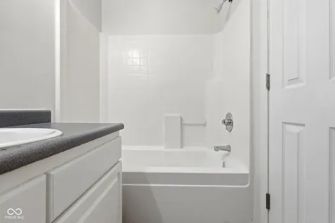 11535 Perkins Street Carmel IN 46032