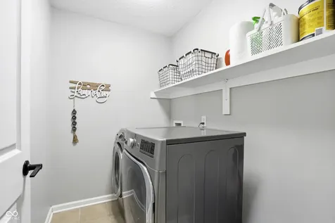12484 Goodloe Drive Fishers IN 46037