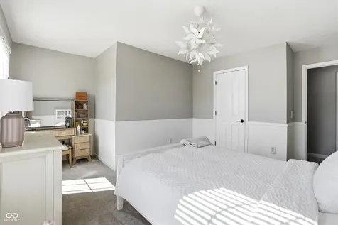 12484 Goodloe Drive Fishers IN 46037