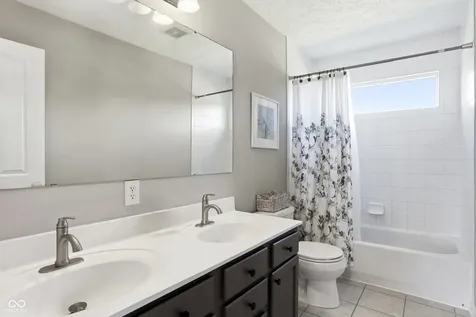 12484 Goodloe Drive Fishers IN 46037