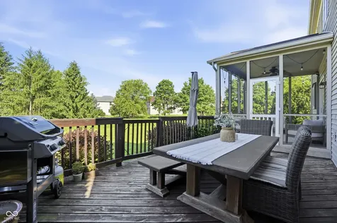 12484 Goodloe Drive Fishers IN 46037