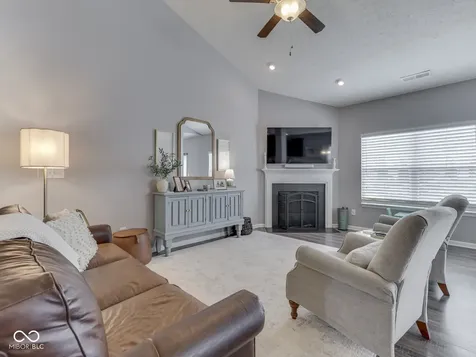 3691 Woodruff Place Bargersville IN 46106