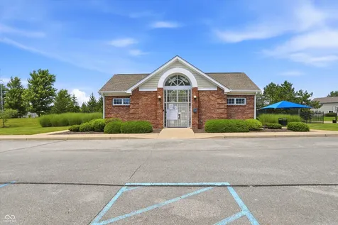 7912 Yarmouth Way Indianapolis IN 46239