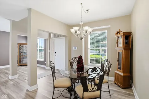 7912 Yarmouth Way Indianapolis IN 46239