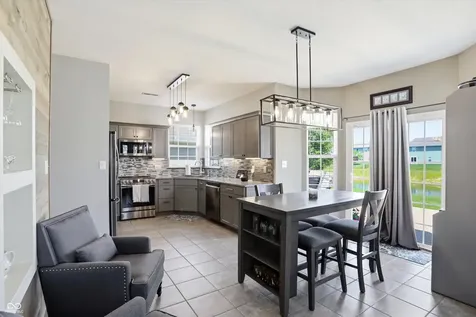 7912 Yarmouth Way Indianapolis IN 46239