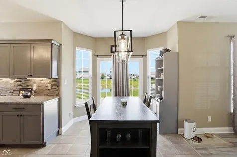 7912 Yarmouth Way Indianapolis IN 46239