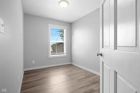 637 Jewell Street Columbus IN 47203