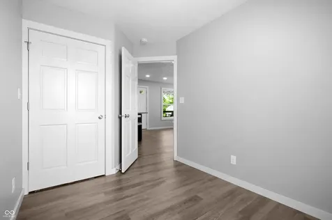 637 Jewell Street Columbus IN 47203