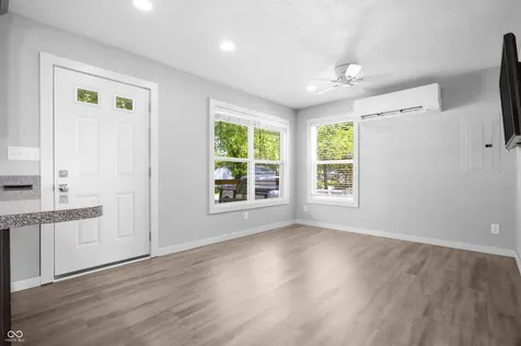 637 Jewell Street Columbus IN 47203