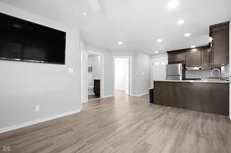 637 Jewell Street Columbus IN 47203