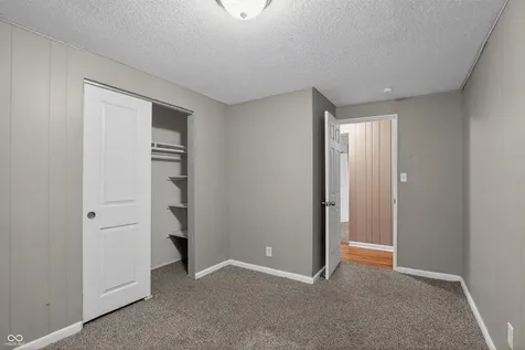 5884 E 42nd Street Indianapolis IN 46226