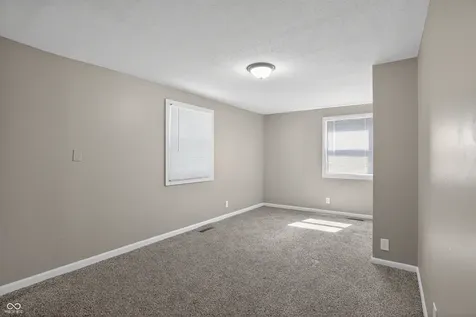 5884 E 42nd Street Indianapolis IN 46226