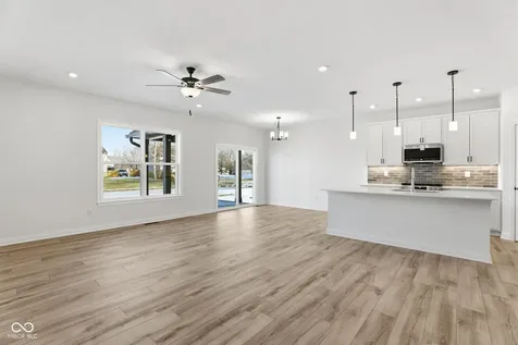 2014 Gosling Court Franklin IN 46131