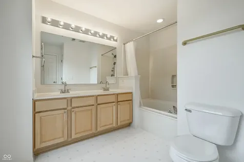 18843 Auburn Lane Noblesville IN 46060