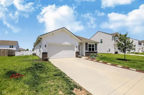 358 Switchgrass Lane Whiteland IN 46184