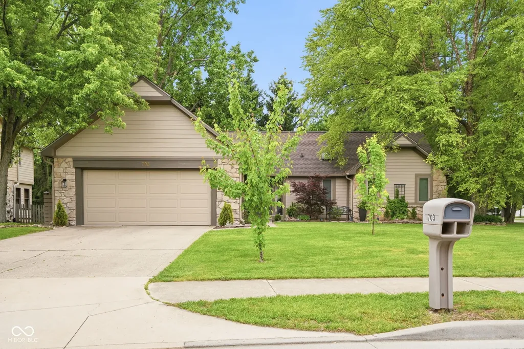 703 Bennett Road Carmel IN 46032