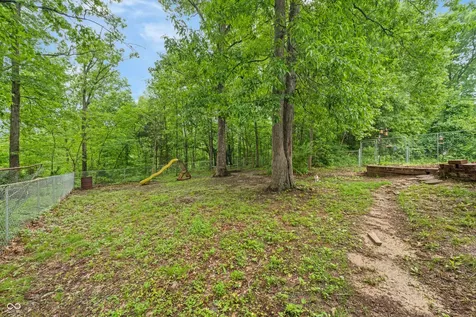 4950 Gene Lane Nashville IN 47448