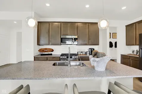 1401 Drury Drive Westfield IN 46074