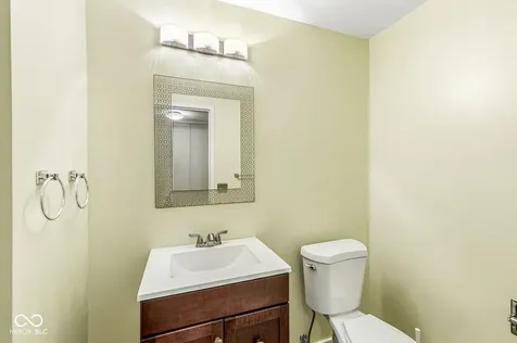 232 Williams Drive Indianapolis IN 46260