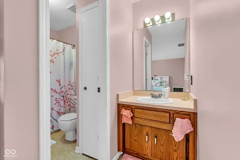 4216 Medina Way Indianapolis IN 46227