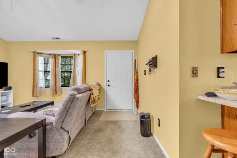 4216 Medina Way Indianapolis IN 46227