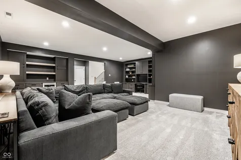 14022 Heatherfield Drive Fishers IN 46038