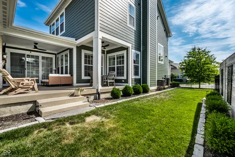 14022 Heatherfield Drive Fishers IN 46038