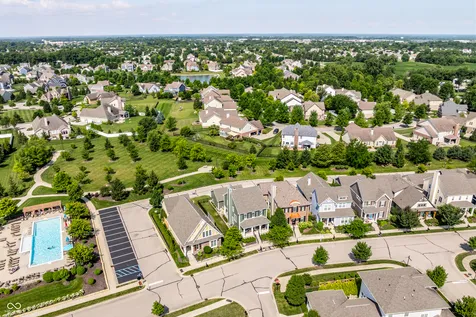 14022 Heatherfield Drive Fishers IN 46038