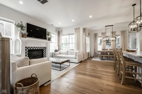 14022 Heatherfield Drive Fishers IN 46038