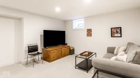 430 E 48th Street Indianapolis IN 46205